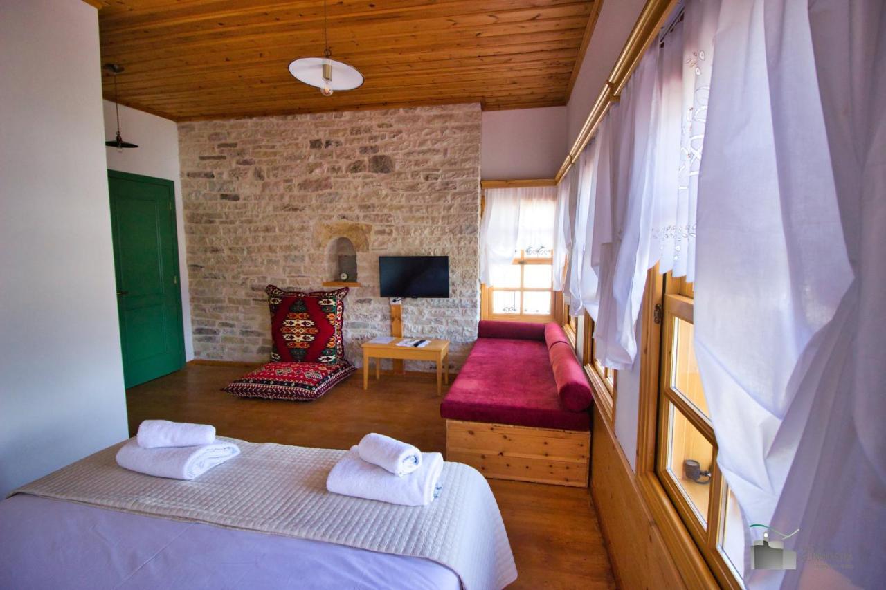 Argyropolis Boutique Hotel Gjirokastër Buitenkant foto