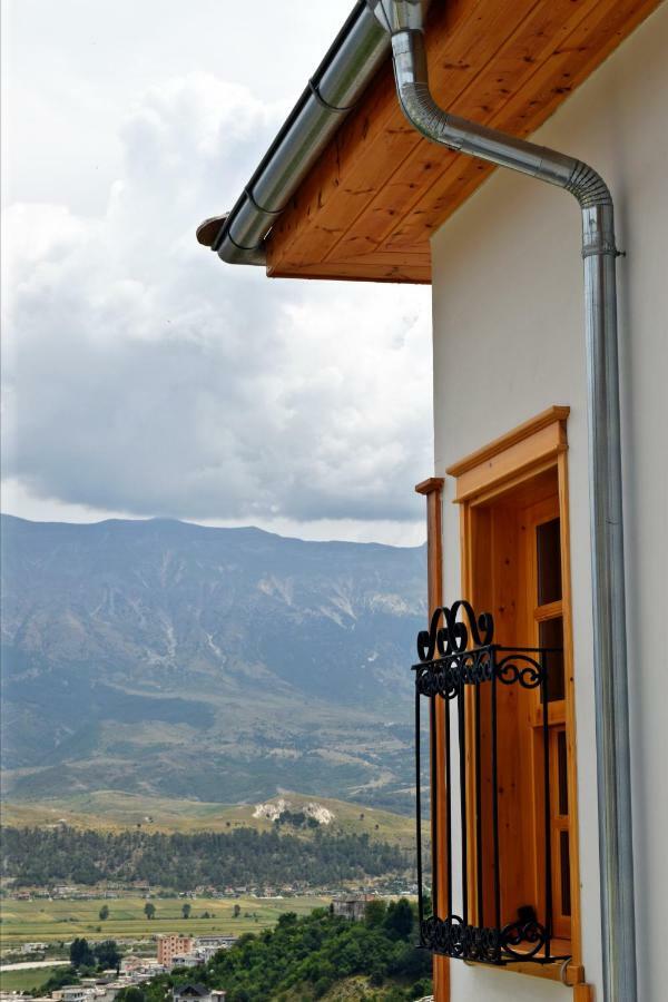 Argyropolis Boutique Hotel Gjirokastër Buitenkant foto